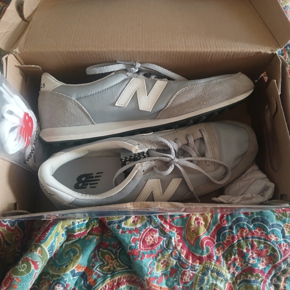 Size 10 New Balance Shoes